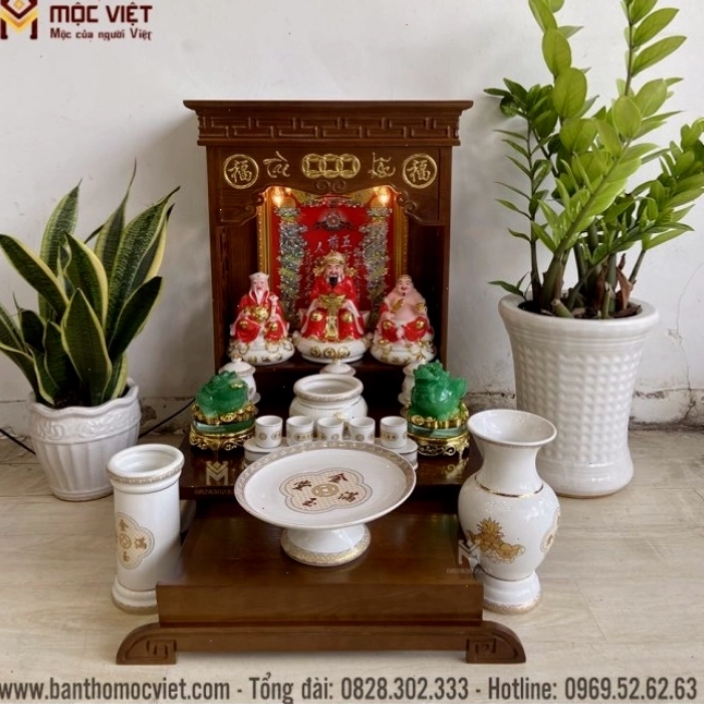 Bàn thờ Ông Địa Thần Tài đẹp, phù hợp nhiều không gian