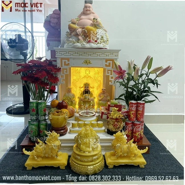 Bàn thờ Ông Địa Thần Tài kết hợp tranh trúc chỉ cao cấp