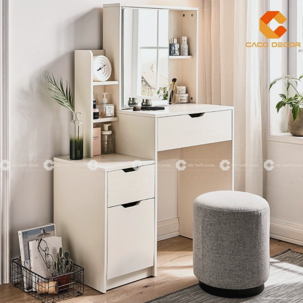 Cách sắp xếp mỹ phẩm gọn gàng trên bàn trang điểm đẹp với khay chia và hộp đựng