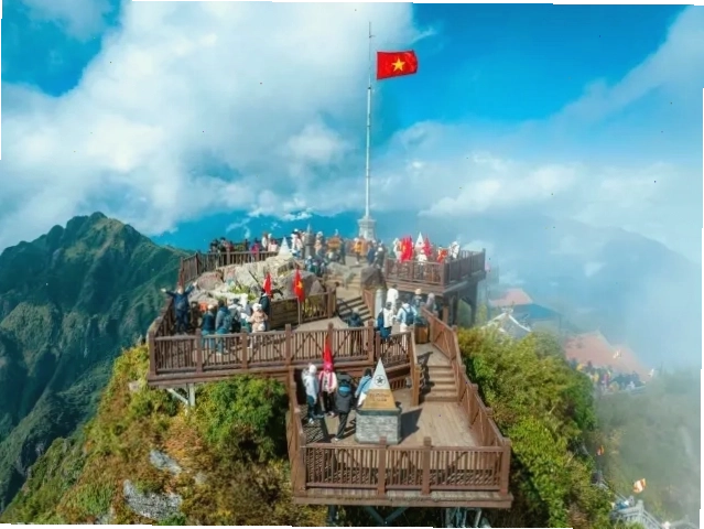 Cáp treo Fansipan Legend với kiến trúc hiện đại