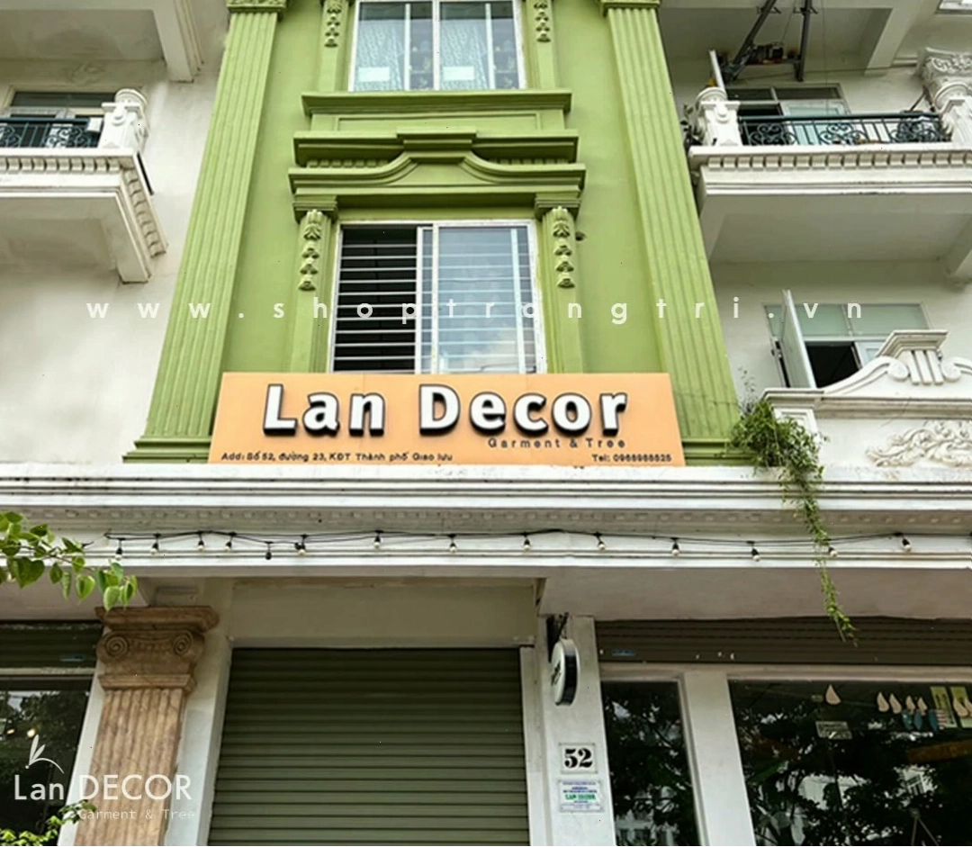 Cây giả trang trí mang đến không khí Tết