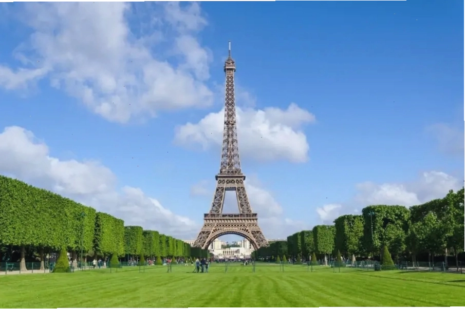 Chi tiết các bộ phận kết nối của Tháp Eiffel