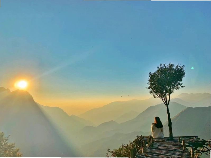 Con đường dẫn lên Cổng Trời Ô Quy Hồ