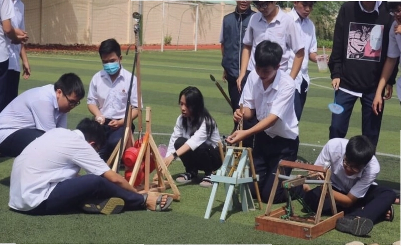 Cuộc thi robot dành cho học sinh