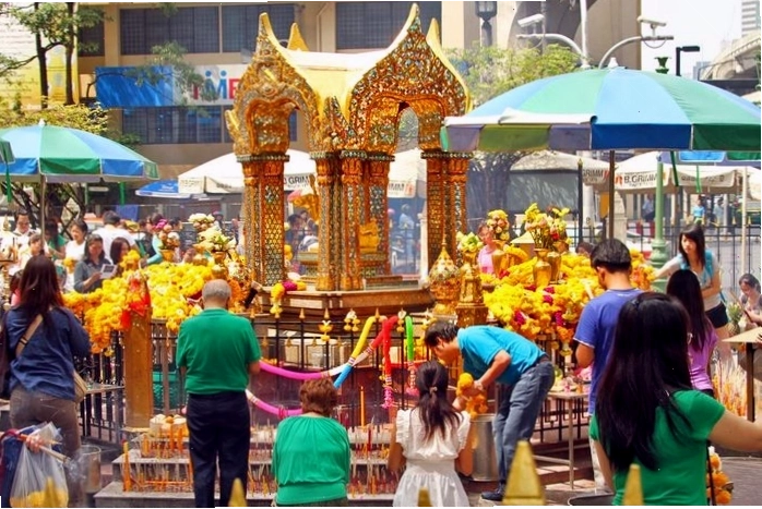 Đầu Phật cổ tại Wat Mahathat, Bangkok