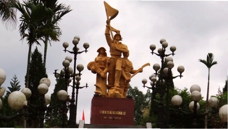 Di tích lịch sử Căng Đồn