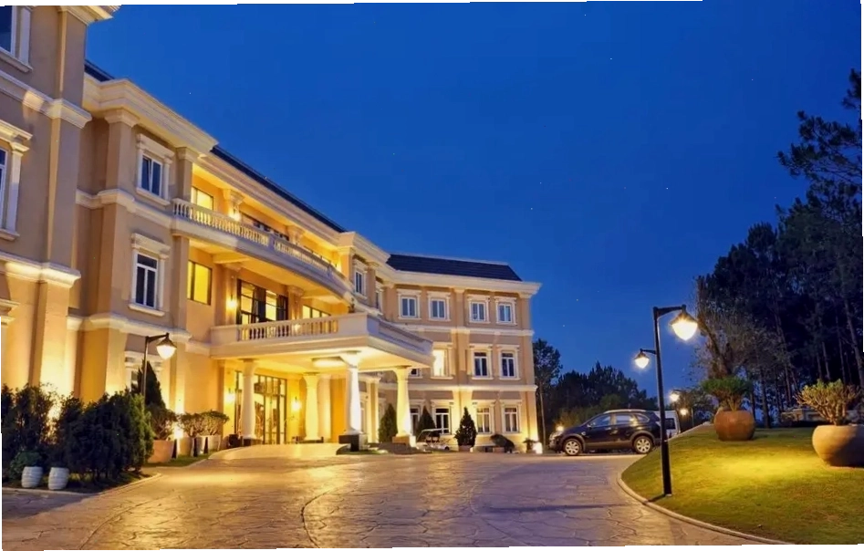 Edensee Lake Resort & Spa Đà Lạt với không gian lãng mạn bên hồ