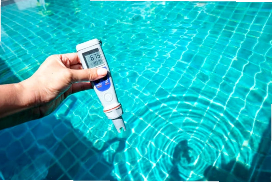 Hình ảnh một chiếc bút đo pH cầm tay tiện dụng