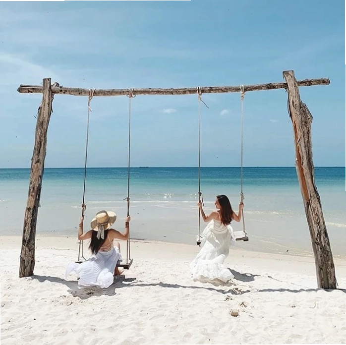 Hoàng hôn tuyệt đẹp trên Biển Cảnh Dương