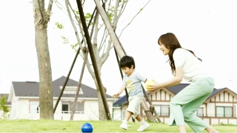 Hoạt động thể chất ngoài trời thường xuyên mang lại nhiều tác dụng tích cực cho sức khỏe