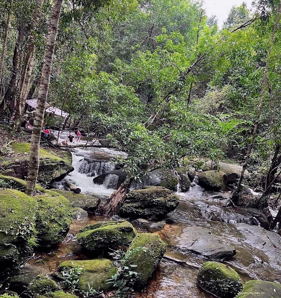 Hoạt động vui chơi tại Suối Tranh Waterfall