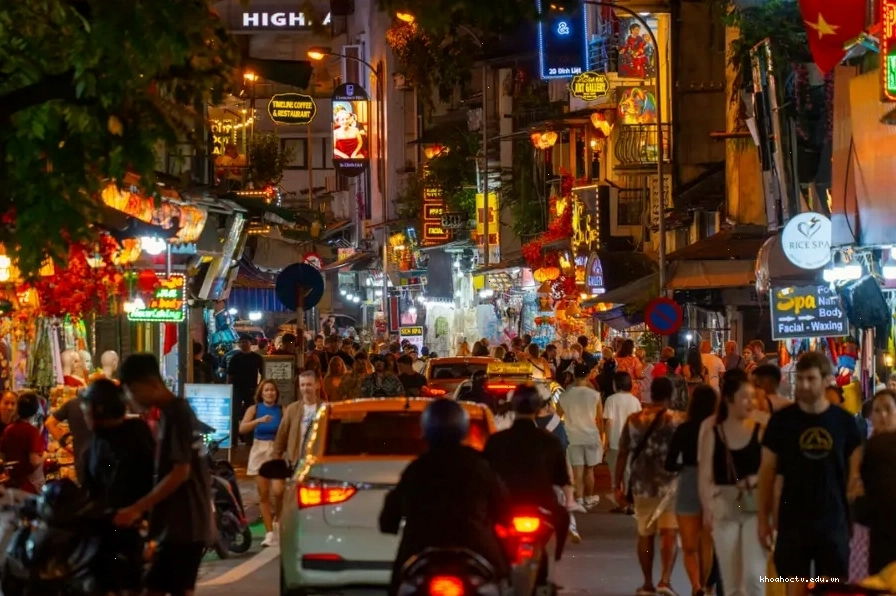 Khung cảnh phố Phan Đình Phùng về đêm tĩnh lặng