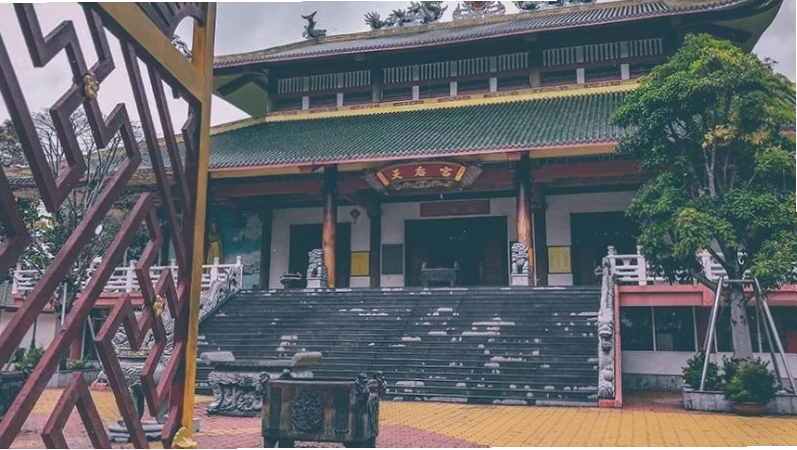 Kiến trúc trang nghiêm của Đền Thiên Hậu Thánh Mẫu