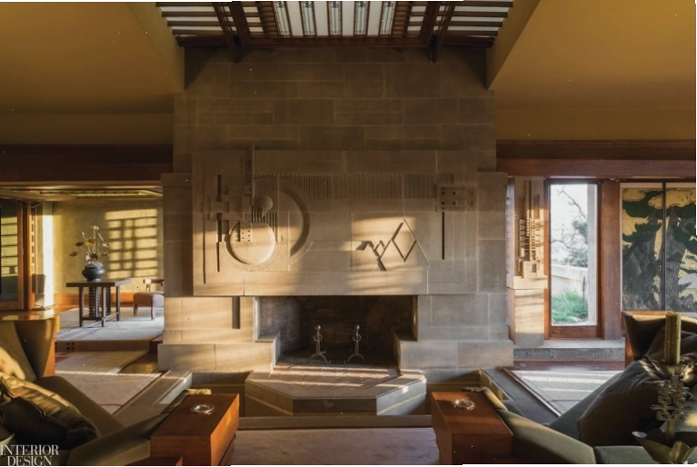 Mặt tiền ấn tượng của Hollyhock House