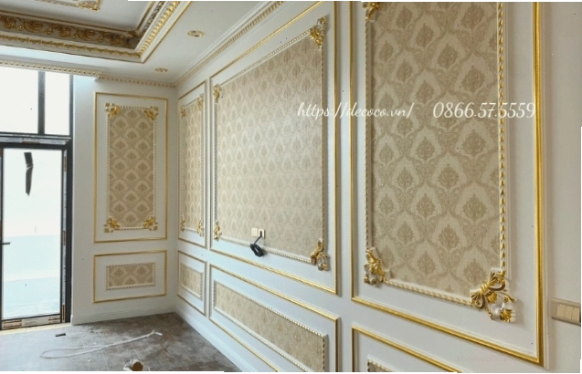 Mẫu giấy dán tường với họa tiết hoa nhí dễ thương
