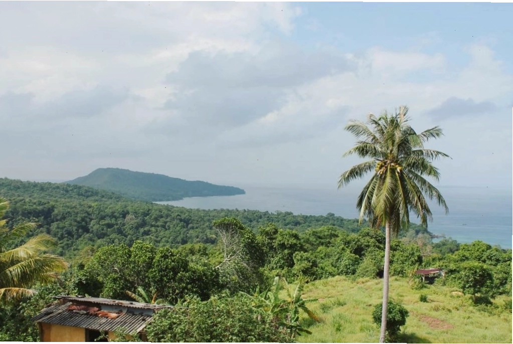 Một góc nhỏ yên tĩnh trên bãi biển Koh Rong Samloem