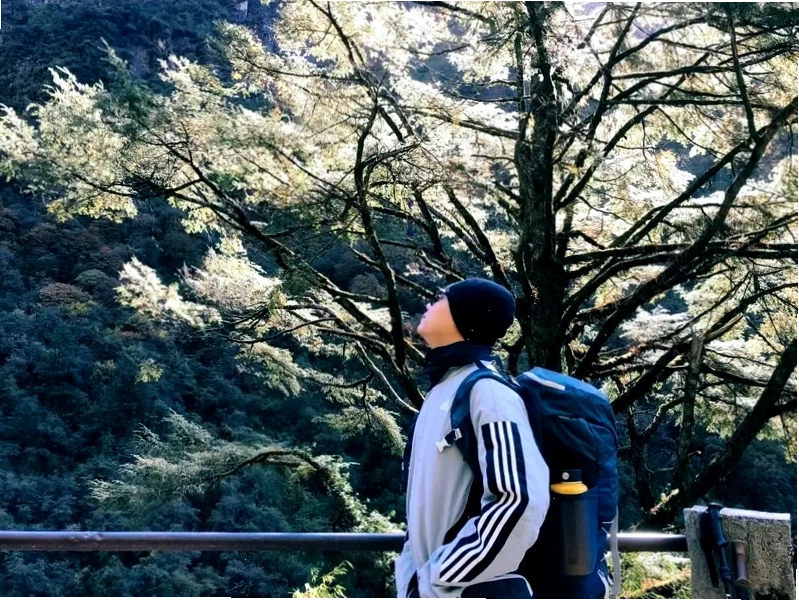 Ngôi làng Ghandruk yên bình với kiến trúc nhà sàn đặc trưng