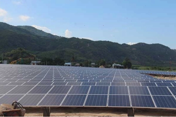 Nhà máy điện mặt trời Cam Lâm Khánh Hòa, Việt Nam