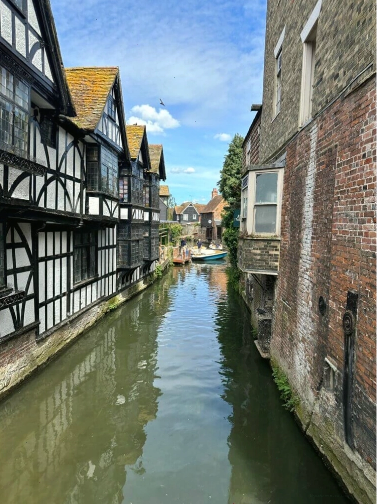 Nhà thờ chính tòa Canterbury