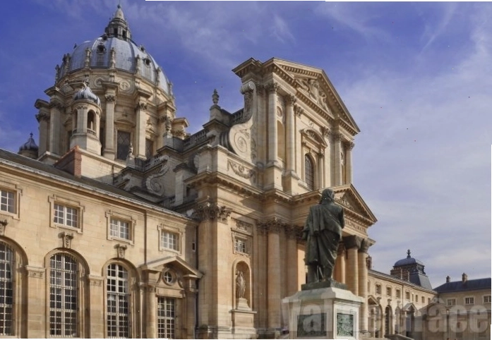 Nhà thờ Val de Grâce biểu tượng kiến trúc Baroque
