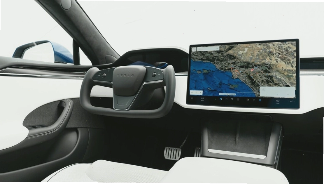 Nội thất xe Tesla Model S Plaid