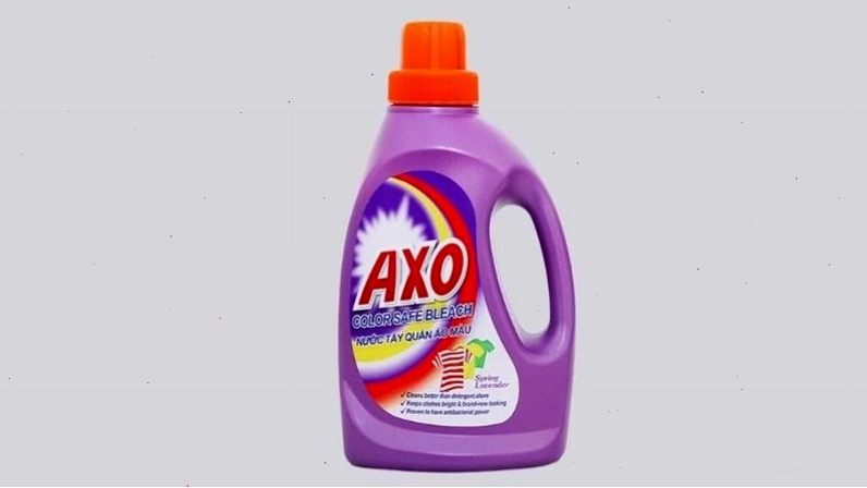 Nước tẩy quần áo màu Axo loại bỏ vết bẩn hiệu quả