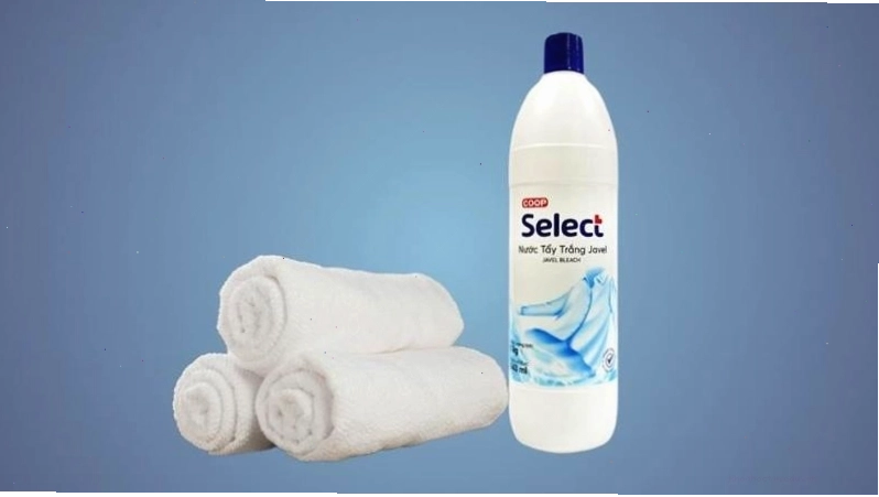 Nước tẩy quần áo màu Coop Select an toàn cho vải