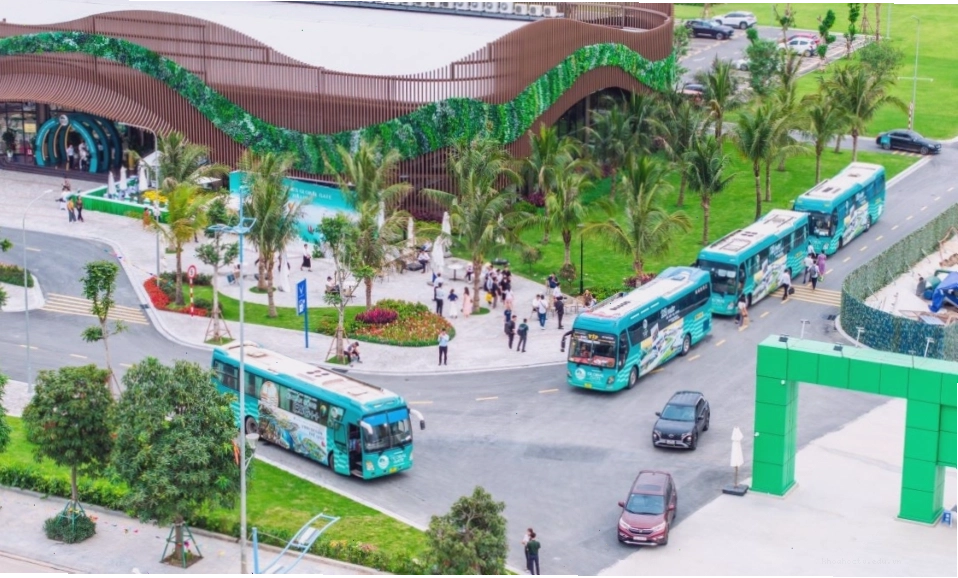 Sự phát triển nhanh chóng của Hạ Long với các công trình hiện đại