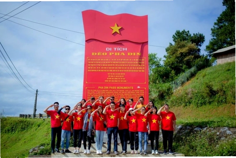 Toàn cảnh Đèo Pha Đin hùng vĩ
