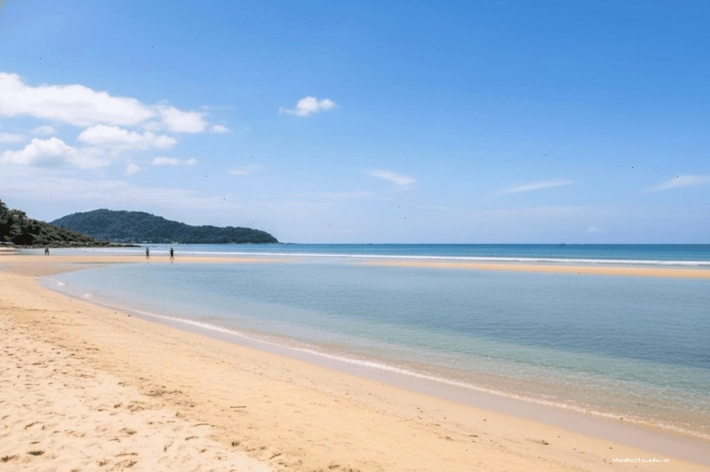Vẻ đẹp của Bãi biển Quỳnh Phương