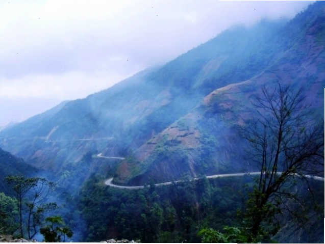 Vẻ đẹp đèo Khau Phạ, Yên Bái