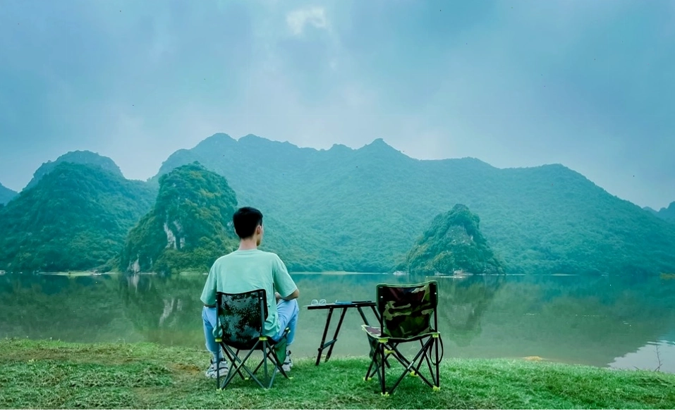 Vẻ đẹp hoang sơ của Hồ Tuy Lai