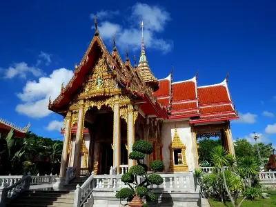 Chùa Wat Chalong – Ngôi chùa linh thiêng nổi tiếng Phuket