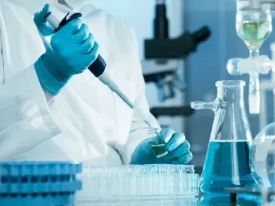 Công nghệ dược phẩm hiện đại thay đổi ngành y ra sao?