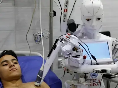 Robot chăm sóc sức khỏe có thực sự an toàn và hiệu quả?