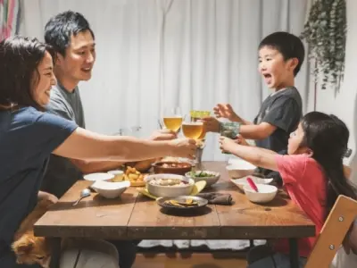 Tại sao cần ăn tối cùng gia đình mỗi ngày sau giờ làm?