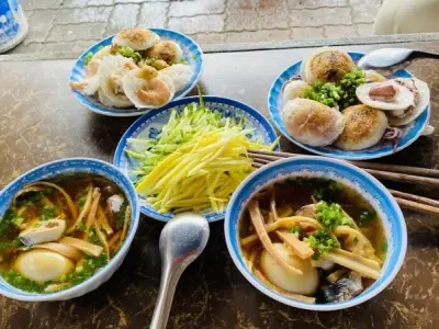 Tại sao cần thử món ăn địa phương khi khám phá nơi mới?