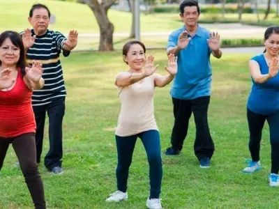 Làm thế nào để duy trì sức khỏe ở tuổi trung niên?