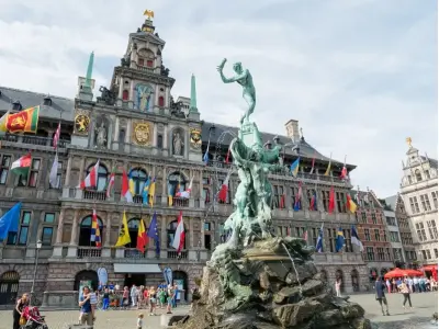 Ga Trung tâm Antwerp – Tuyệt tác kiến trúc đẹp nhất nước Bỉ