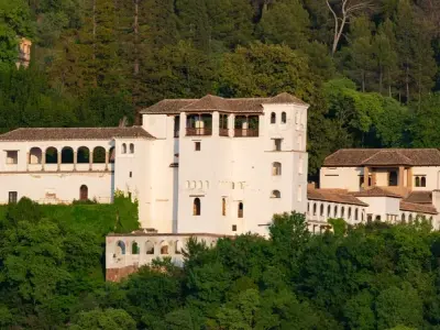 Khám phá Granada - Thành phố lịch sử và vẻ đẹp độc đáo