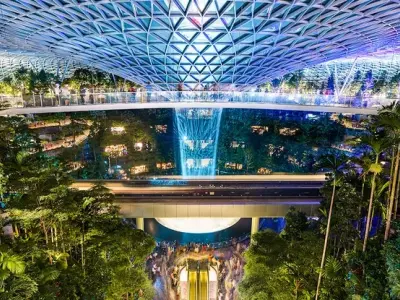 Jewel Changi Airport – Biểu tượng kiến trúc của Singapore