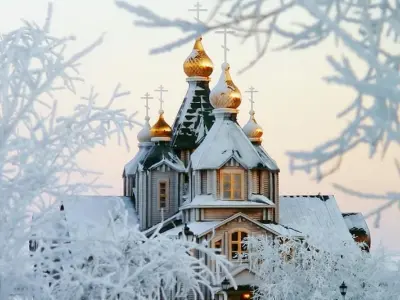 Mùa đông tuyết rơi St. Petersburg Nga đẹp như cổ tích