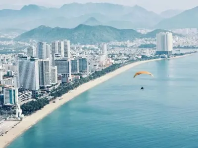 Bộ ảnh mùa hè biển Nha Trang đẹp rực rỡ ánh nắng