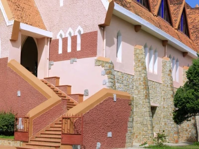 Khám Phá Các Nhà Thờ Đà Lạt Với Kiến Trúc Độc Đáo