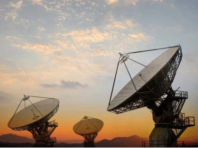 Radar là gì? Cấu tạo, nguyên lý hoạt động và ứng dụng chi tiết